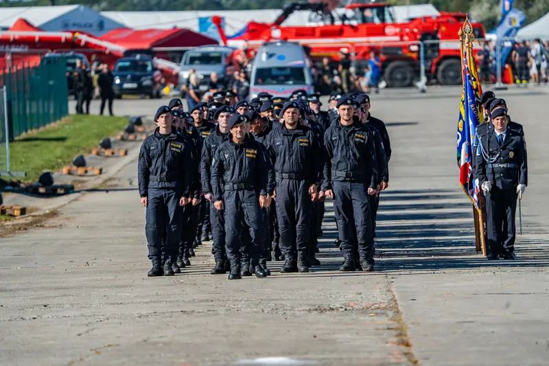 Slavnostní slib hasičů a policistů